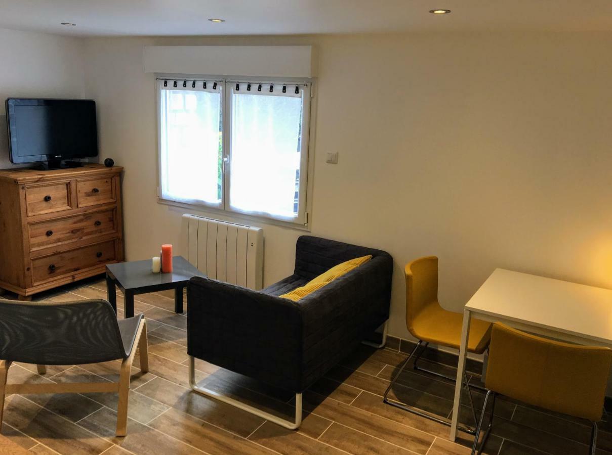 La Maisonette Arelo Couffy Eksteriør billede